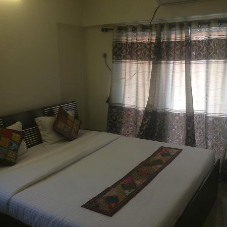 Poonam Hieghts Mumbai Ngoại thất bức ảnh