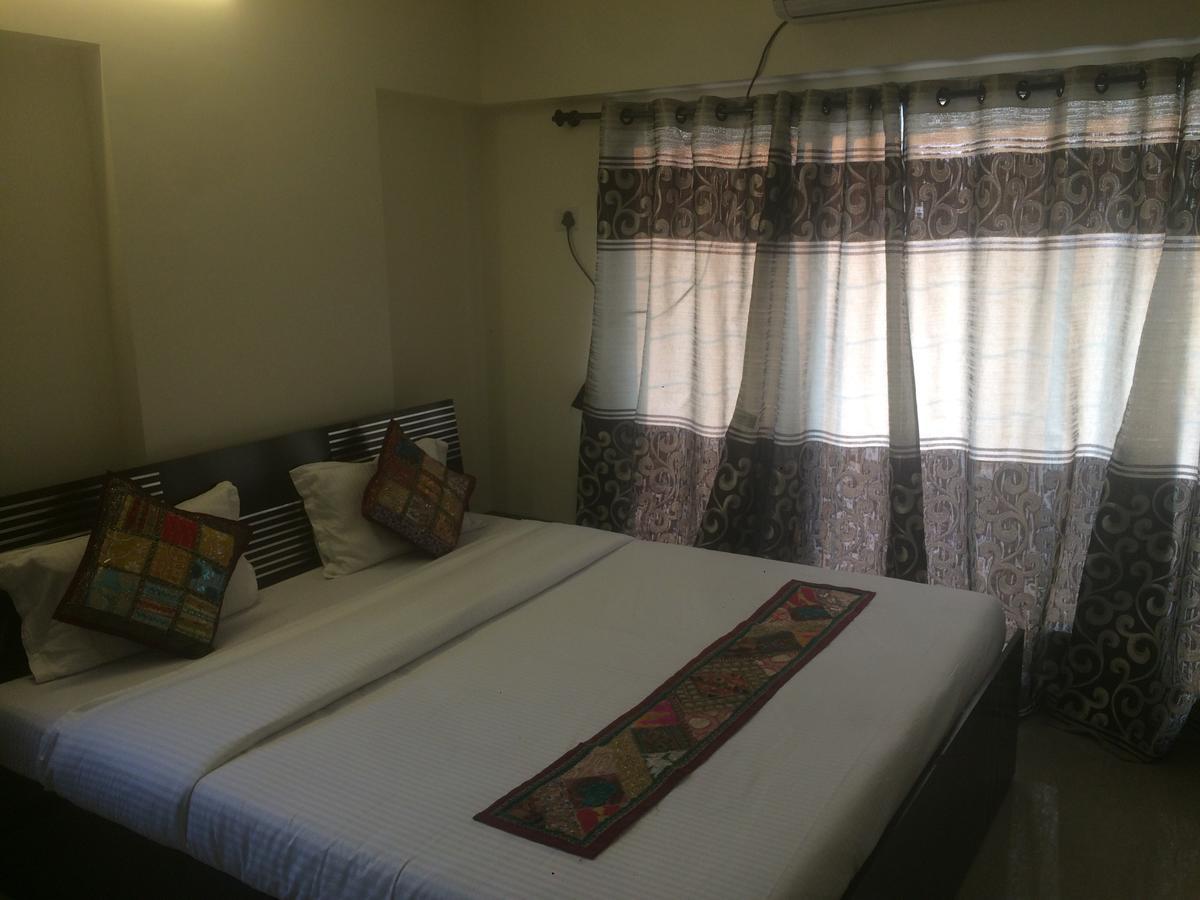 Poonam Hieghts Mumbai Ngoại thất bức ảnh