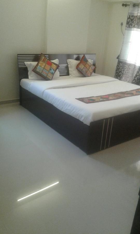 Poonam Hieghts Mumbai Ngoại thất bức ảnh