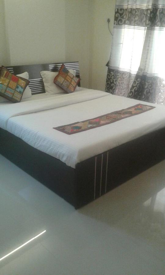 Poonam Hieghts Mumbai Ngoại thất bức ảnh